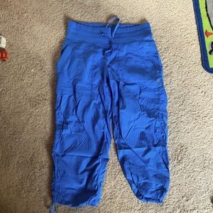 Lululemon Studio Crop
Porcelaine